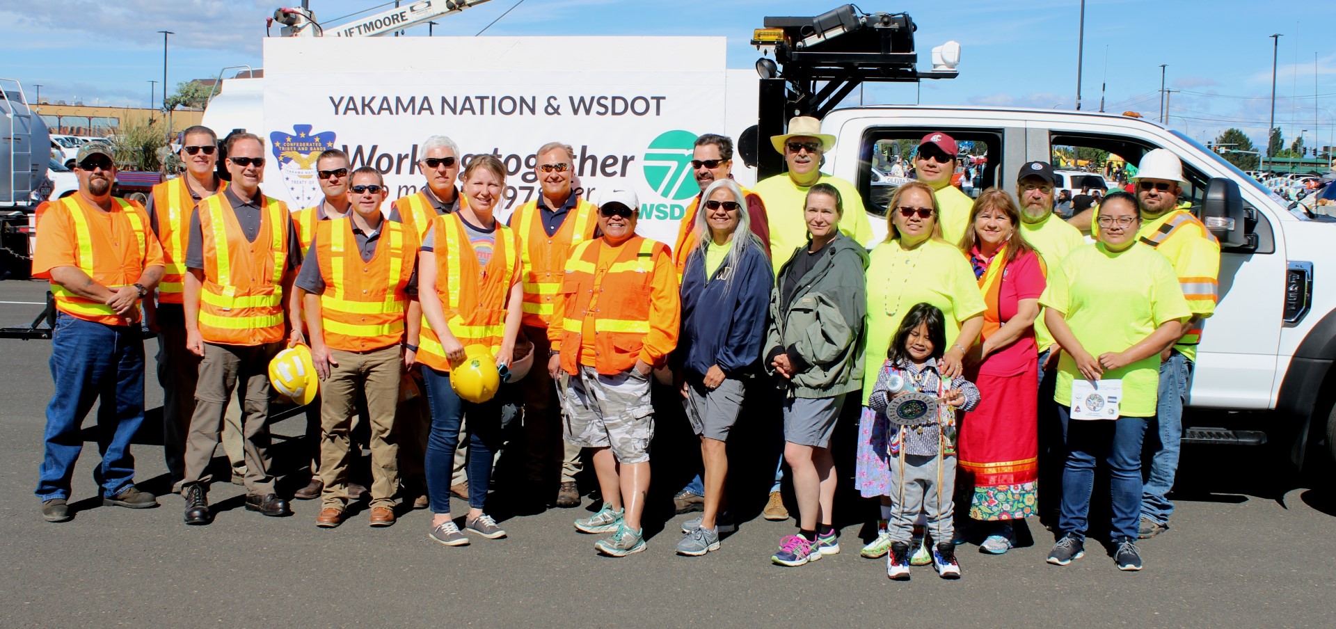 WSDOT staff with the Yakama Nation Tribal Traffic Safety Committee
