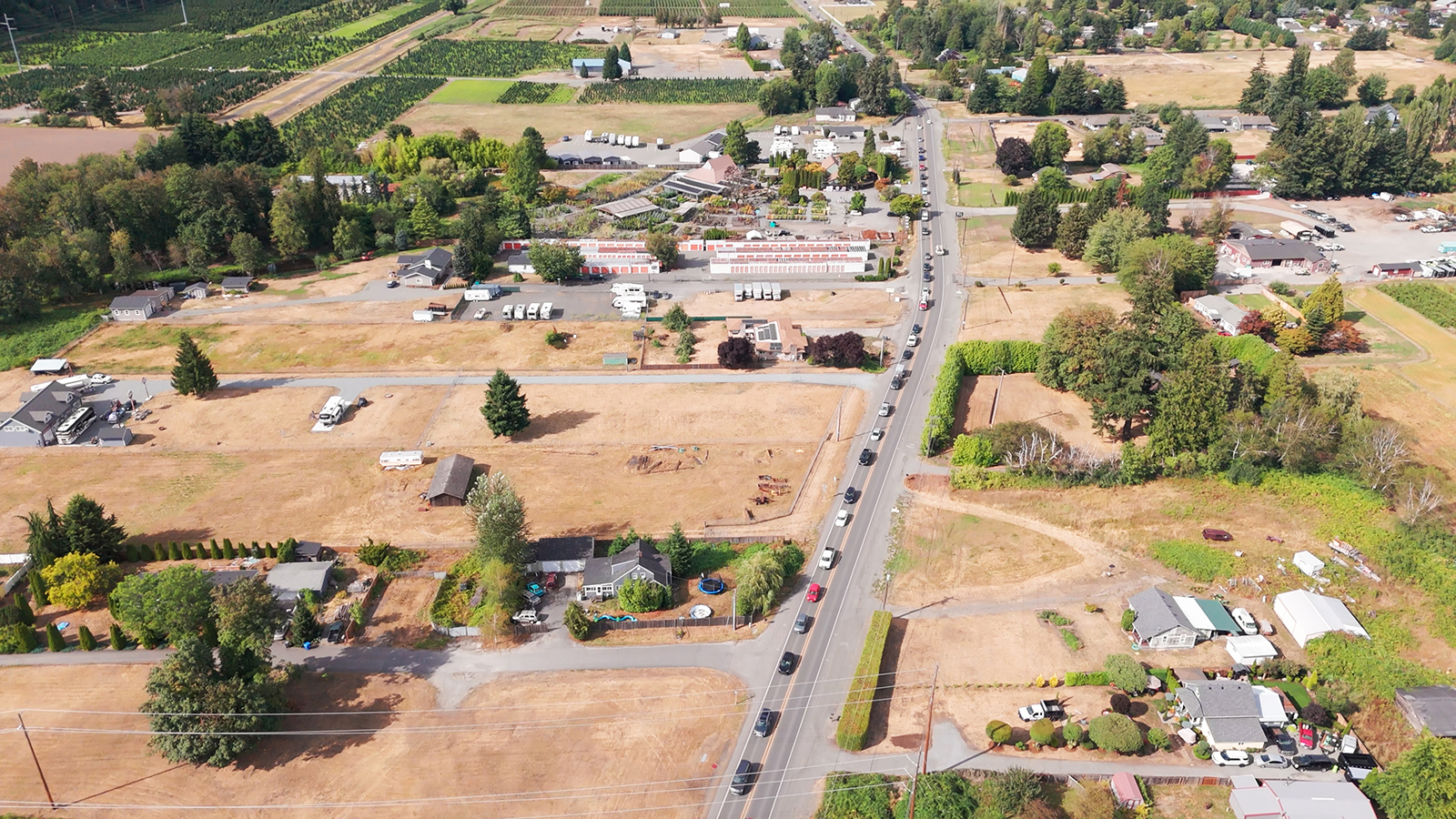 Photo of SR 162 looking north. Traffic congestion in southbound lane